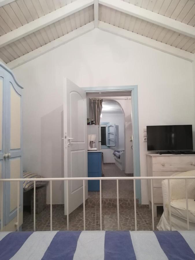 Lemon Tree Cottage Finikounta Bagian luar foto