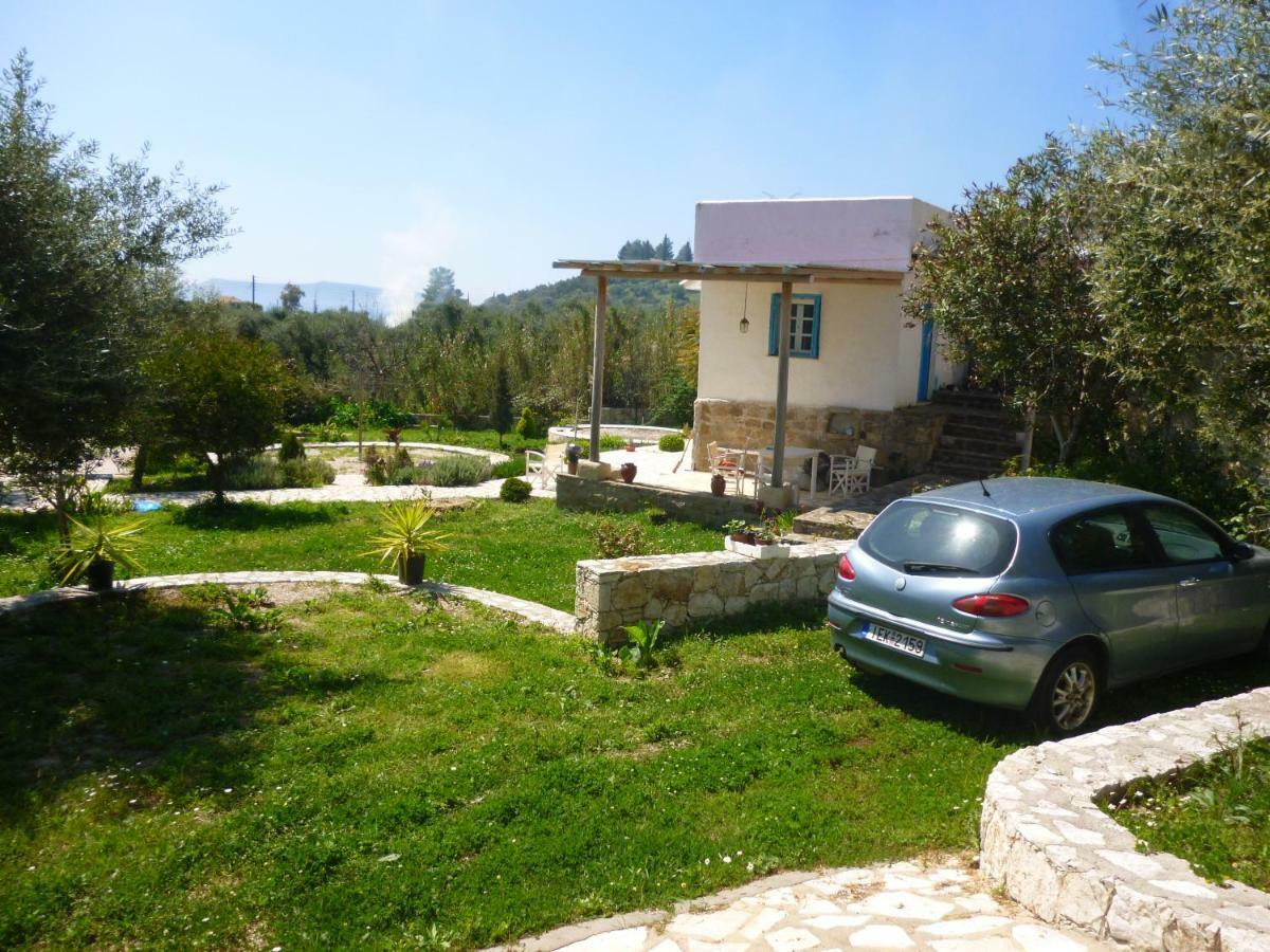 Lemon Tree Cottage Finikounta Bagian luar foto