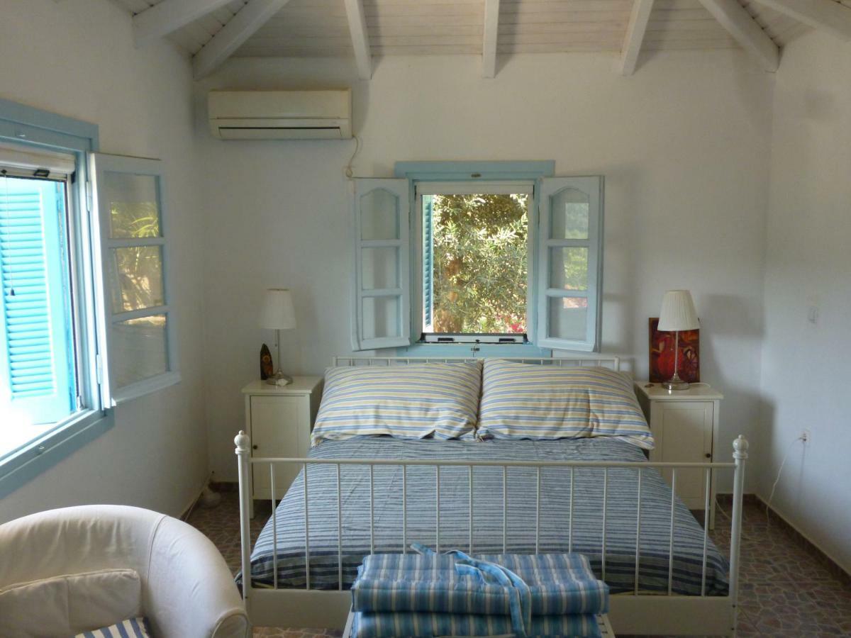 Lemon Tree Cottage Finikounta Bagian luar foto