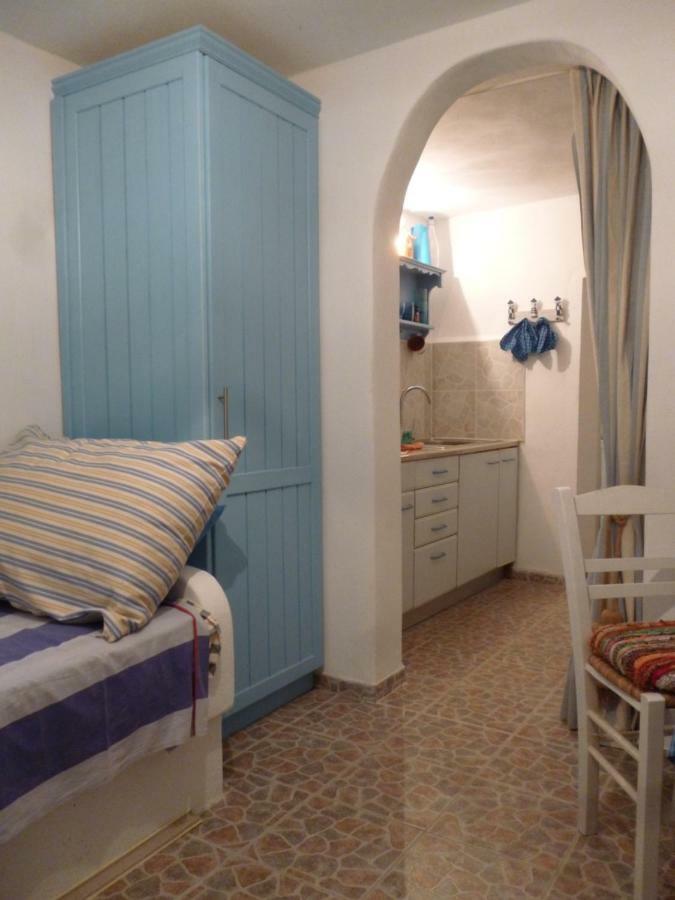Lemon Tree Cottage Finikounta Bagian luar foto